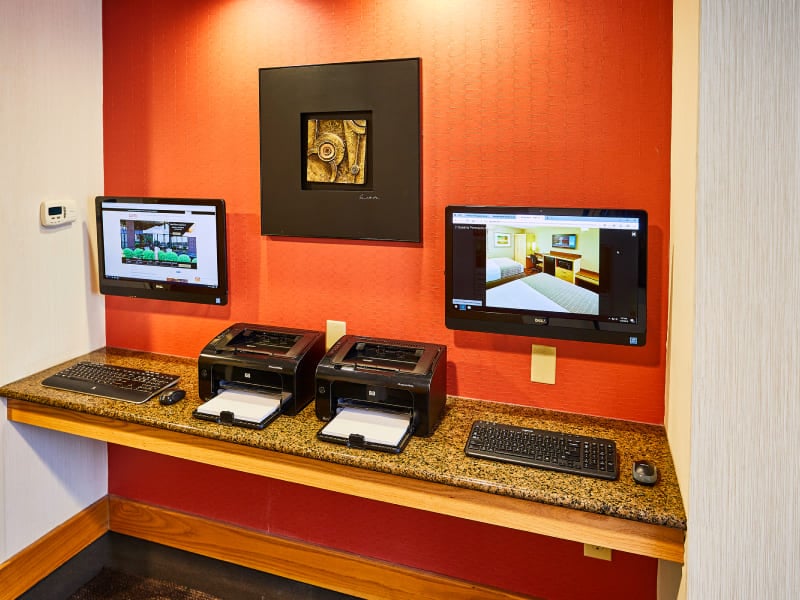 Amenities At The LivINN Sharonville